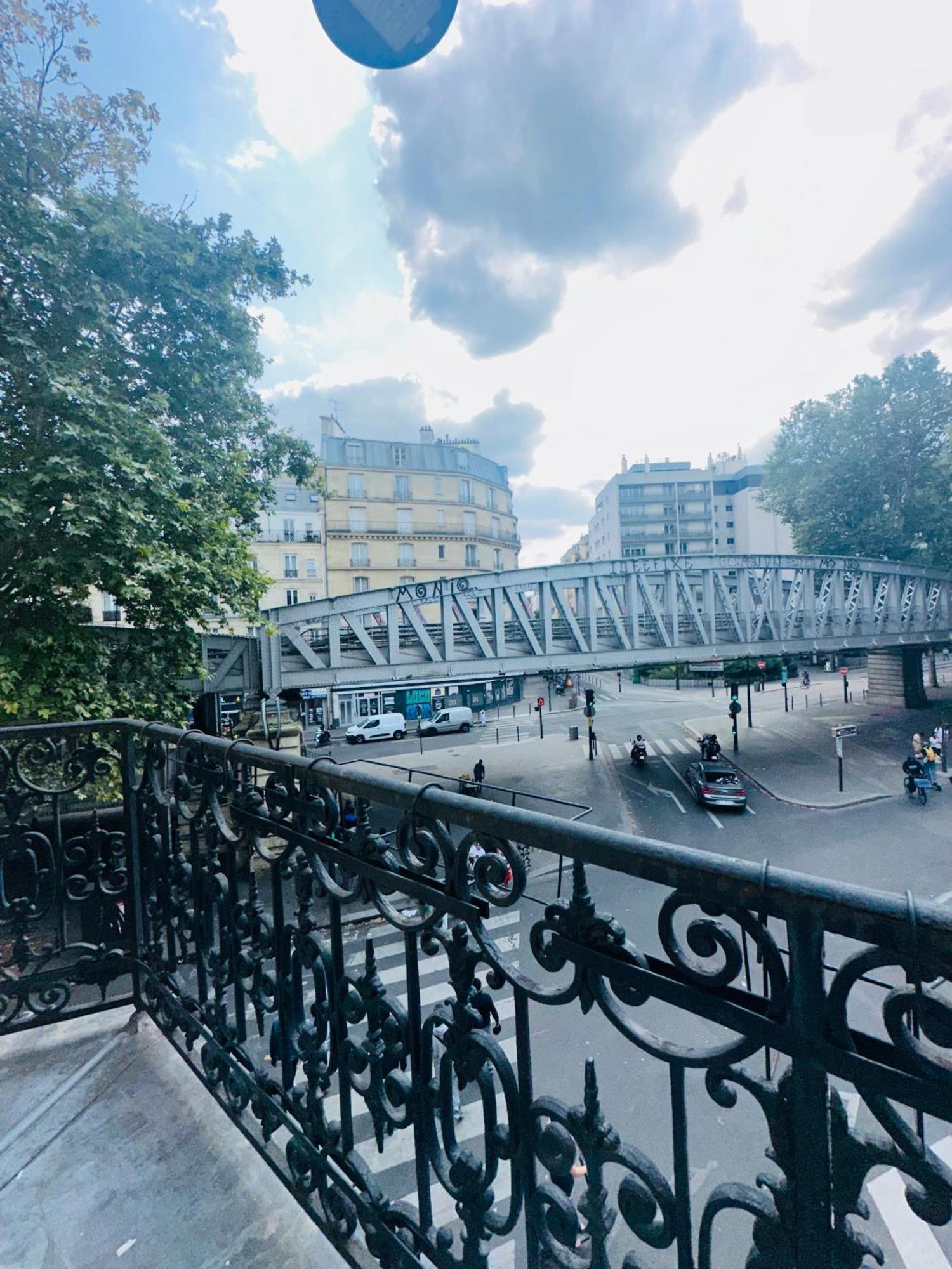 Appartement Parisien ภายนอก รูปภาพ