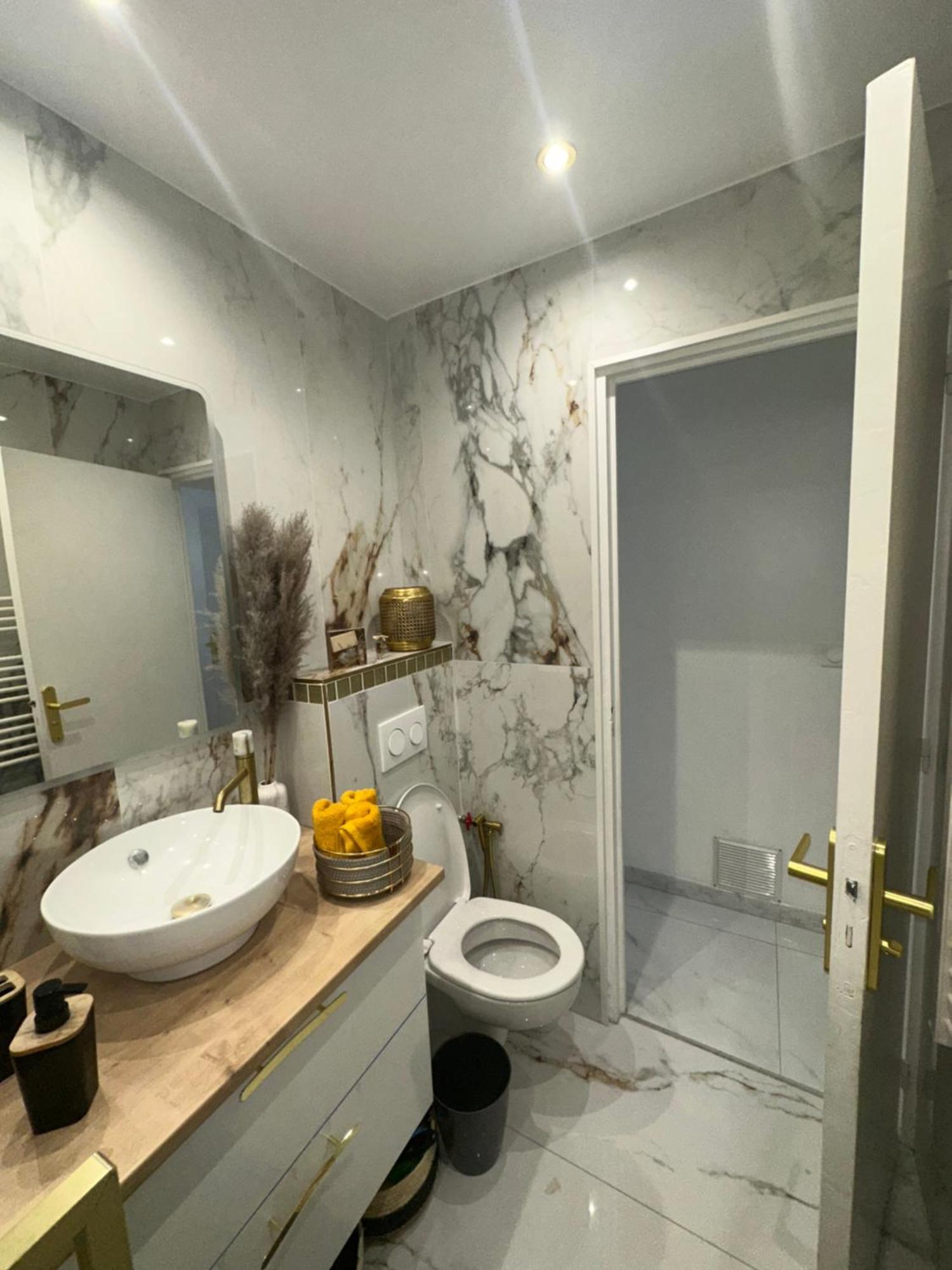 Appartement Parisien ภายนอก รูปภาพ