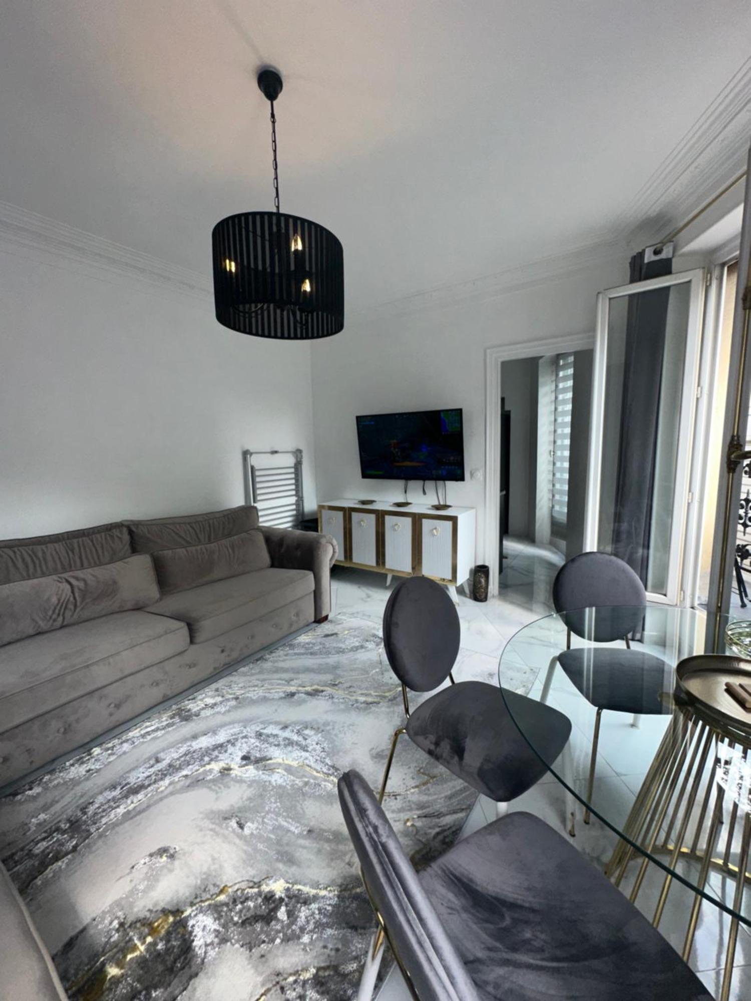 Appartement Parisien ภายนอก รูปภาพ